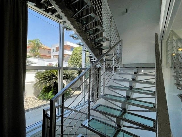 For Rent Modern Villa with Panoramic Sea Views in Prime Central Location with easy access to schools and all amenities