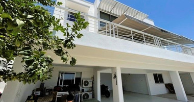 For Rent Modern Villa with Panoramic Sea Views in Prime Central Location with easy access to schools and all amenities