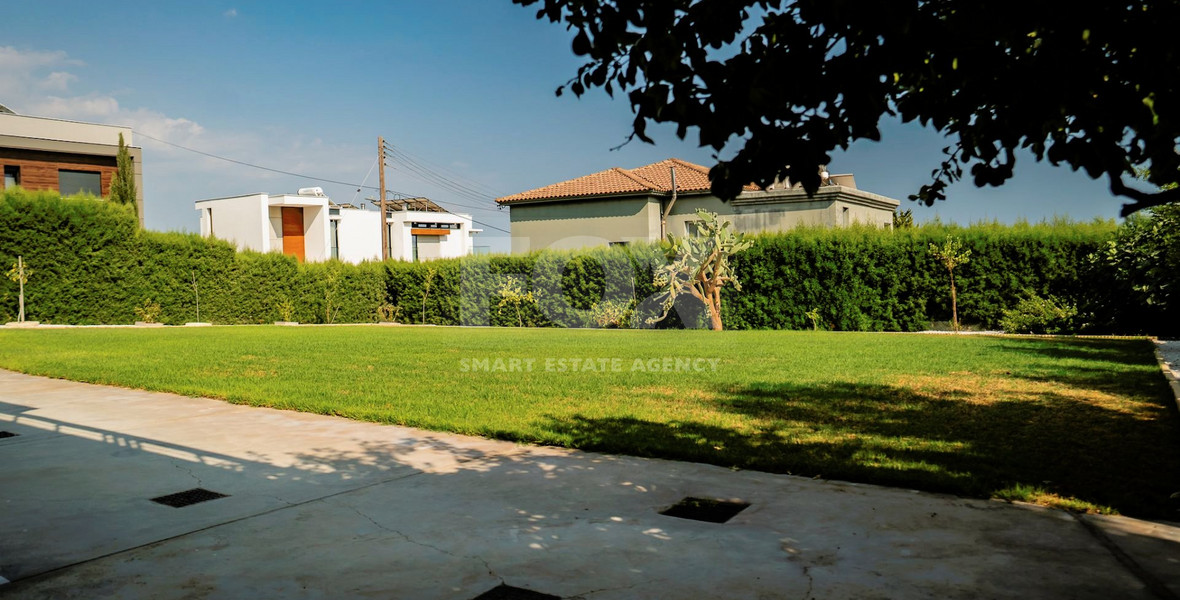 For Rent Modern Villa with Panoramic Sea Views in Prime Central Location with easy access to schools and all amenities