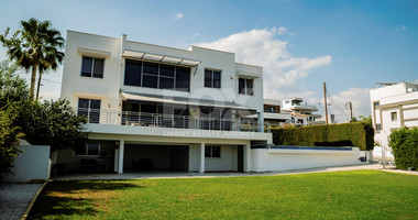 Modern Villa with Panoramic Sea Views in Prime Central Location with easy access to schools and all amenities