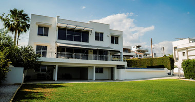 For Rent Modern Villa with Panoramic Sea Views in Prime Central Location with easy access to schools and all amenities