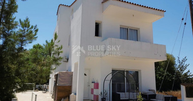 Three-Bedroom Detached Villa with Stunning Views in Tranquil Tremithousa