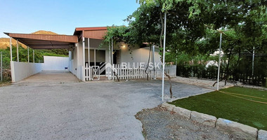Two bedroom house for rent in Trimiklini, Limassol
