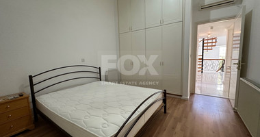 FOR SALE: VERSATILE BUILDING FOR HOME AND BUSINESS USE IN  PRIME LOCACATION NEAR ALL AMENITIES.