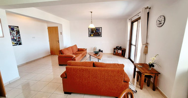 TWO BEDROOM FURNISHED APARTMENT IN PEYIA
