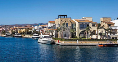 Luxury Four Bedroom Villa for sale  in Limassol Marina- Beachfront private Pool and Berth