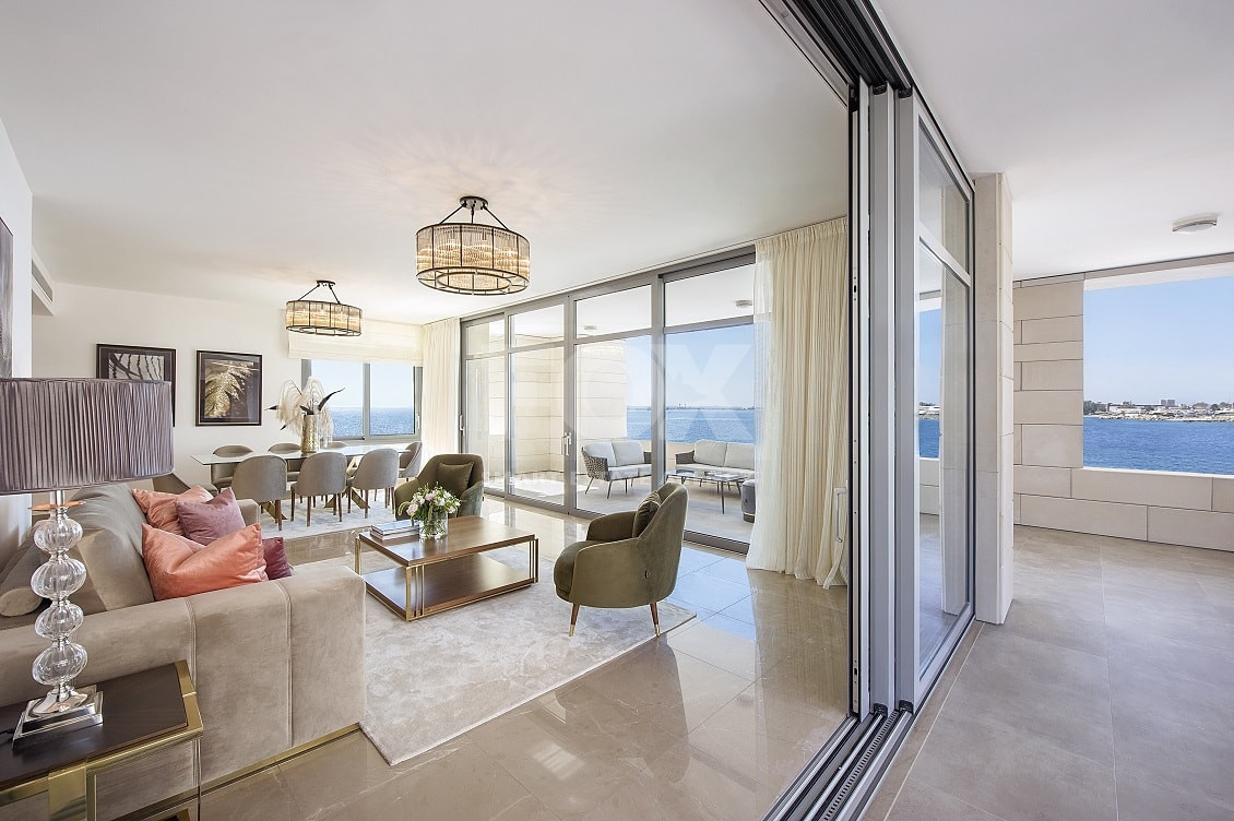 Luxury Four Bedroom Villa for sale  in Limassol Marina- Beachfront private Pool and Berth