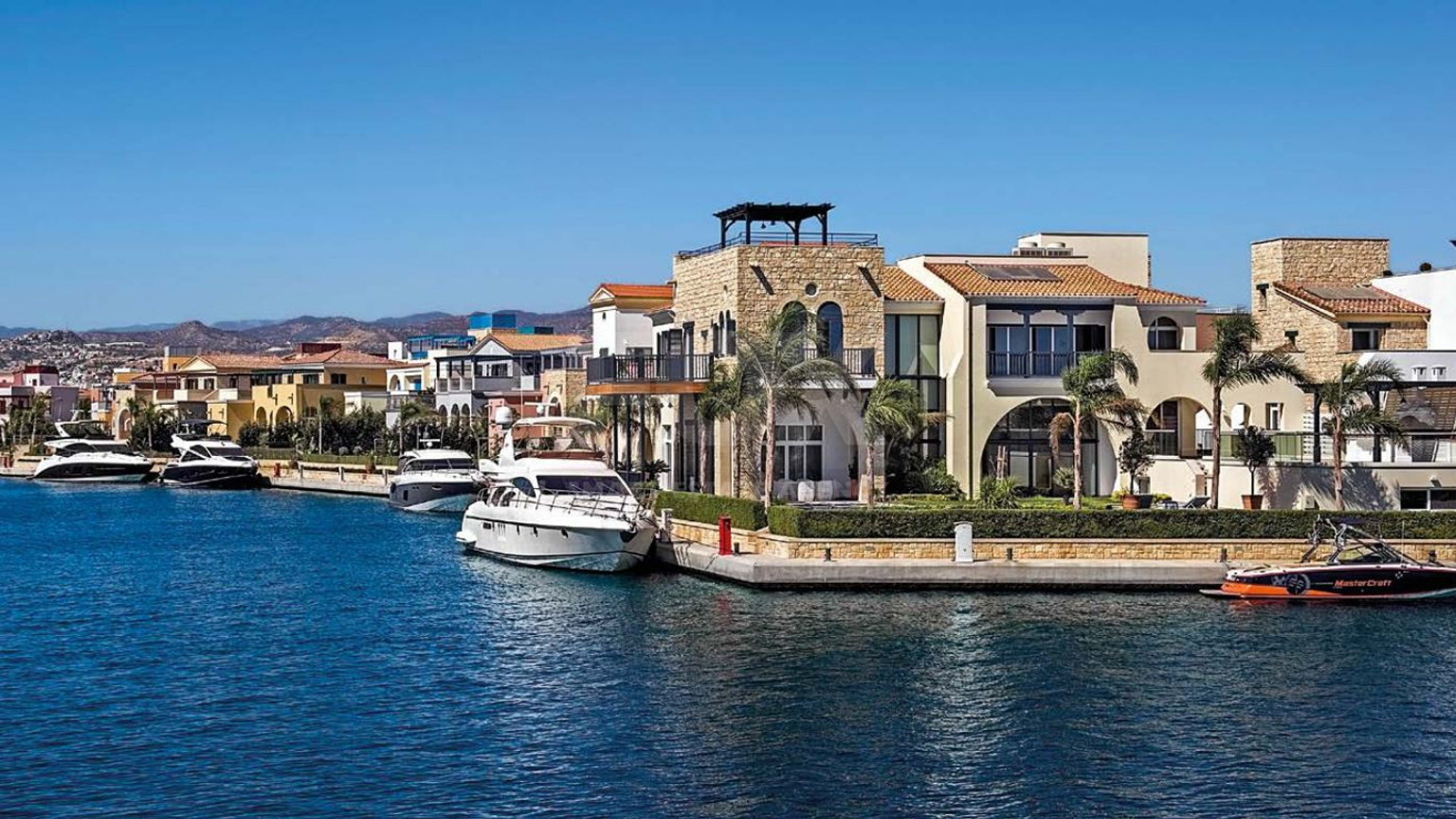 Luxury Four Bedroom Villa for sale  in Limassol Marina- Beachfront private Pool and Berth