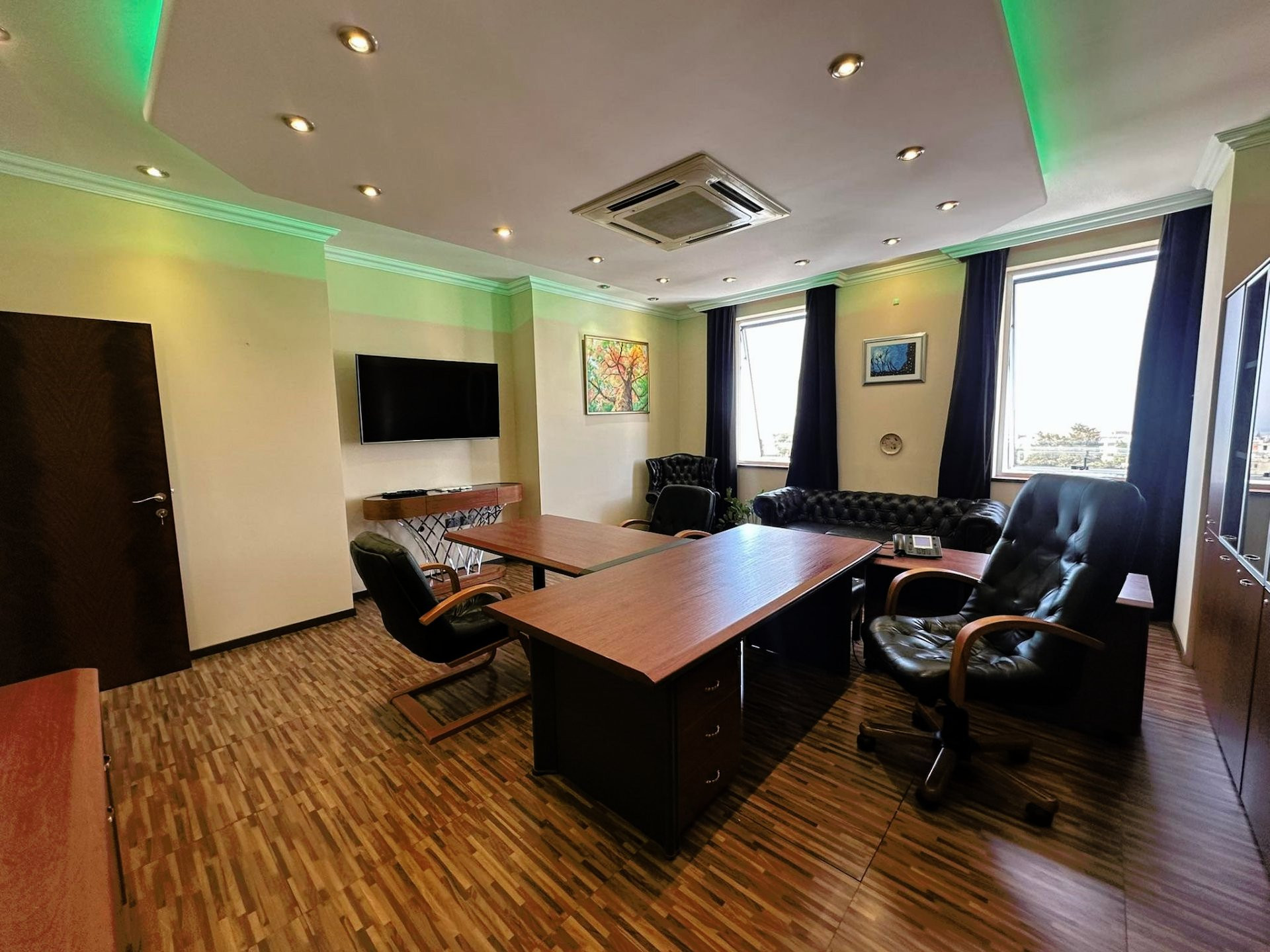 Офис 170 м² в муниципалитете Пафос, Кипр