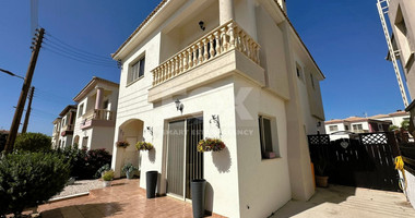 Three Bedroom Detached Villa with Private Pool in Mandria, Paphos