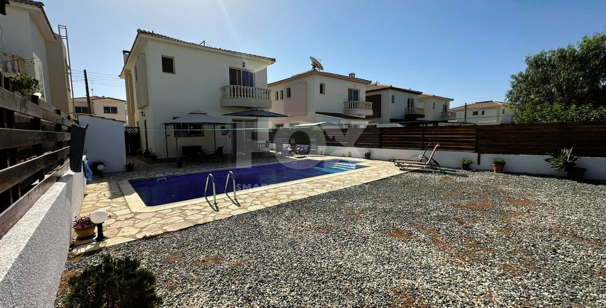 Three Bedroom Detached Villa with Private Pool in Mandria, Paphos