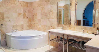 3 Bed  villa with private swimming pool in Geroskipou Paphos