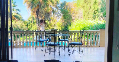 3 Bed  villa with private swimming pool in Geroskipou Paphos