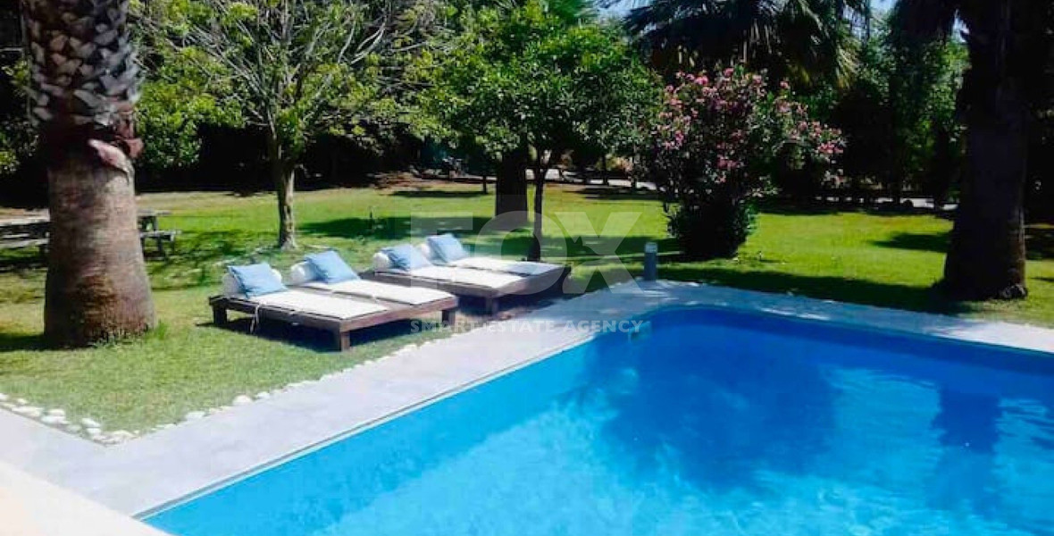 3 Bed  villa with private swimming pool in Geroskipou Paphos