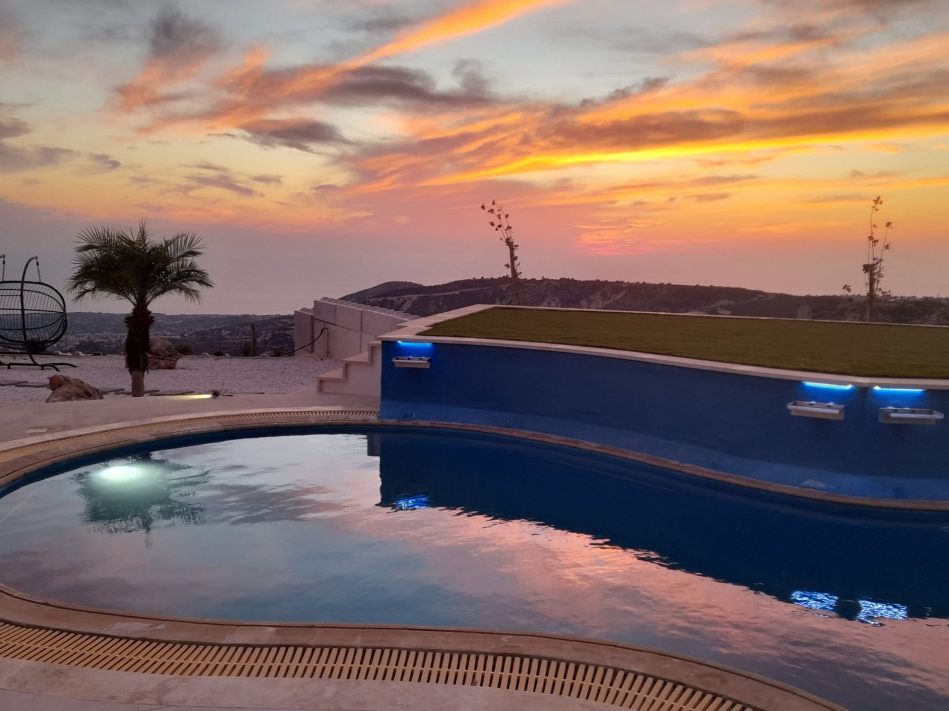 Bungalow 5 bedrooms 400 m² Kathikas, Cyprus