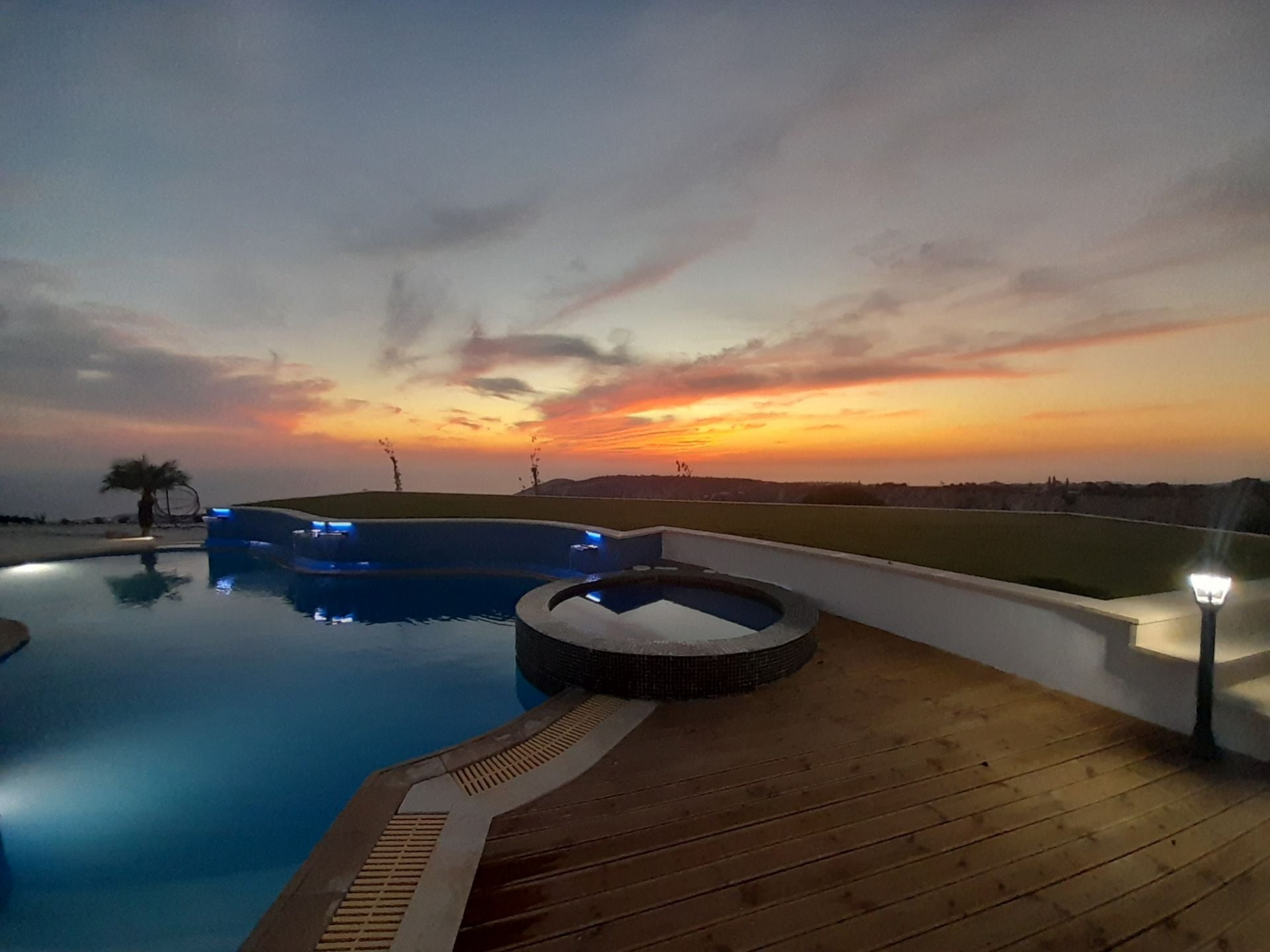 Bungalow 5 bedrooms 400 m² Kathikas, Cyprus