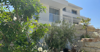 MODERN 6 BEDROOM 5 BATHROOM FURNISHED VILLA IN AN ELEVATED PART OF AGIOS TYCHONAS WITH LOVELY VIEWS