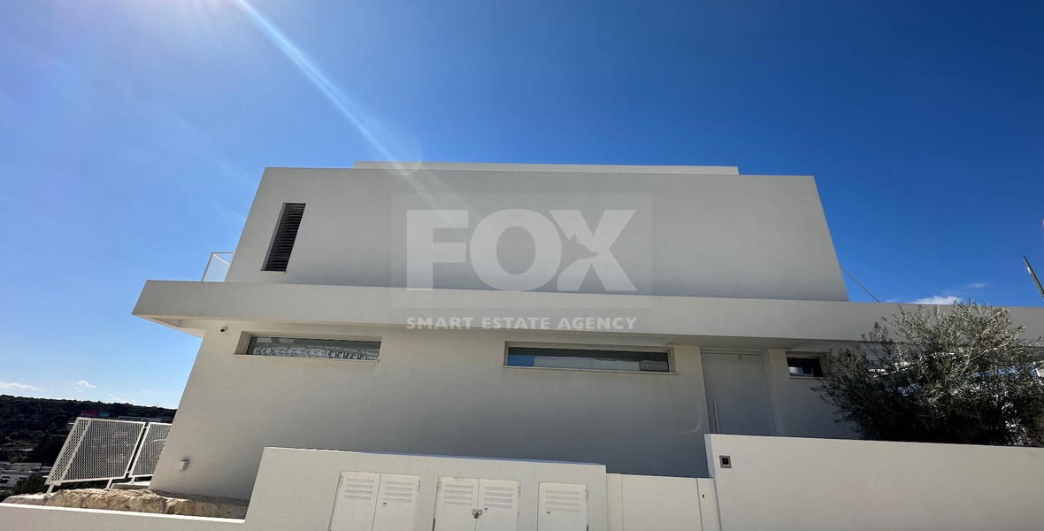 MODERN 6 BEDROOM 5 BATHROOM FURNISHED VILLA IN AN ELEVATED PART OF AGIOS TYCHONAS WITH LOVELY VIEWS