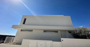 MODERN 6 BEDROOM 5 BATHROOM FURNISHED VILLA IN AN ELEVATED PART OF AGIOS TYCHONAS WITH LOVELY VIEWS