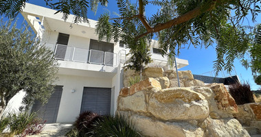 MODERN 6 BEDROOM 5 BATHROOM FURNISHED VILLA IN AN ELEVATED PART OF AGIOS TYCHONAS WITH LOVELY VIEWS