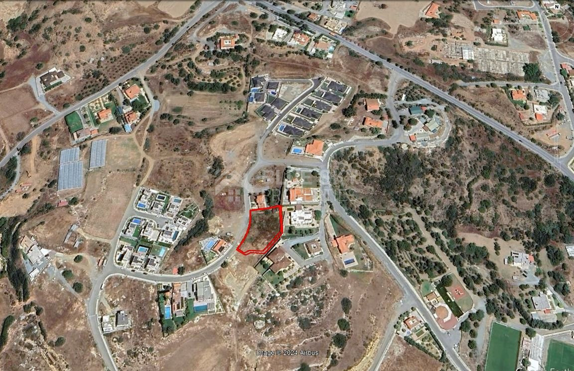 RESIDENTIAL LAND FOR SALE IN PAREKKLISIA