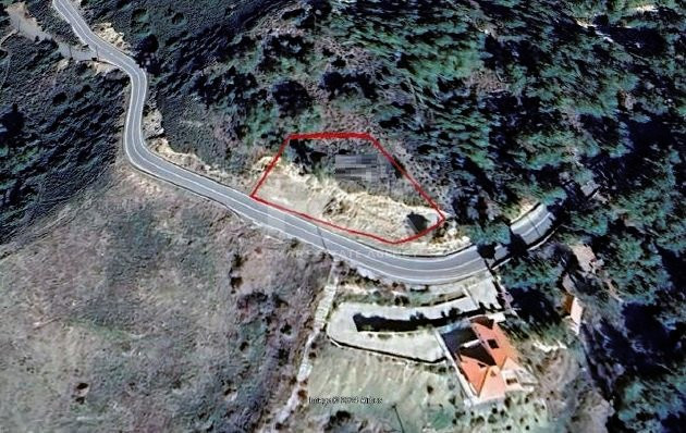 Residential land for sale in Kato Platres, Limassol