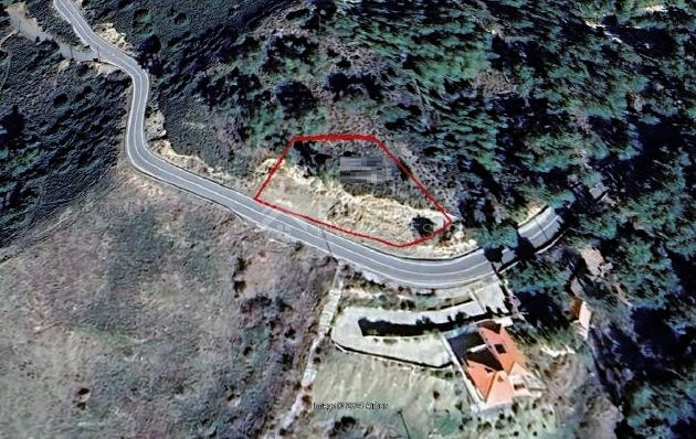 Residential land for sale in Kato Platres, Limassol