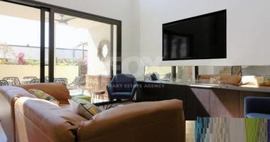 Furnished modern 5 bedroom villa with private roof terrace pool offering panoramic sea views.