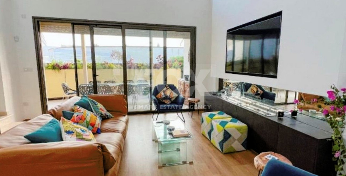 Furnished modern 5 bedroom villa with private roof terrace pool offering panoramic sea views.