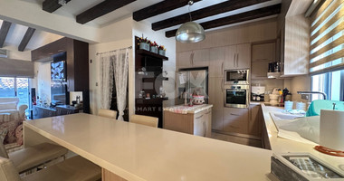 Beautiful 3 bedroom Detached house with 2 bedroom Detached guest house and maid's quarter, swimming pool and gardens