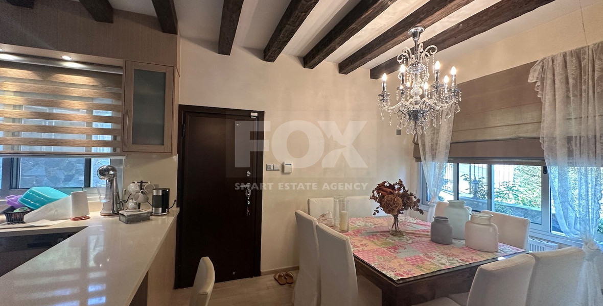 Beautiful 3 bedroom Detached house with 2 bedroom Detached guest house and maid's quarter, swimming pool and gardens