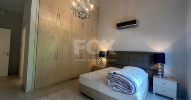 Beautiful 3 bedroom Detached house with 2 bedroom Detached guest house and maid's quarter, swimming pool and gardens