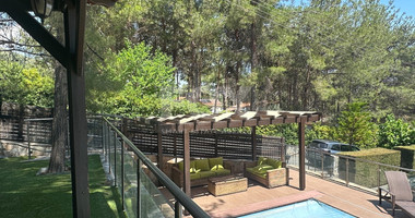 Beautiful 3 bedroom Detached house with 2 bedroom Detached guest house and maid's quarter, swimming pool and gardens