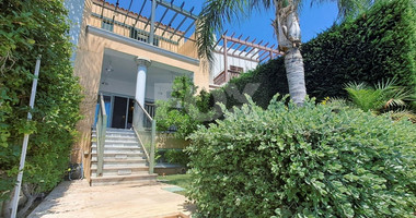 Luxurious Three bedroom Villa for sale on Limassol Marina, Cyprus