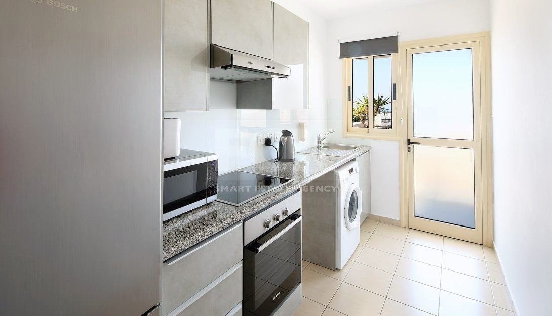 Two bedroom top floor apartment in Universal-Paphos
