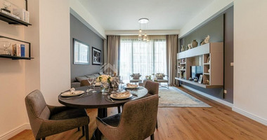 Three bedroom outstanding apartment in Tombs of the Kings area, Paphos