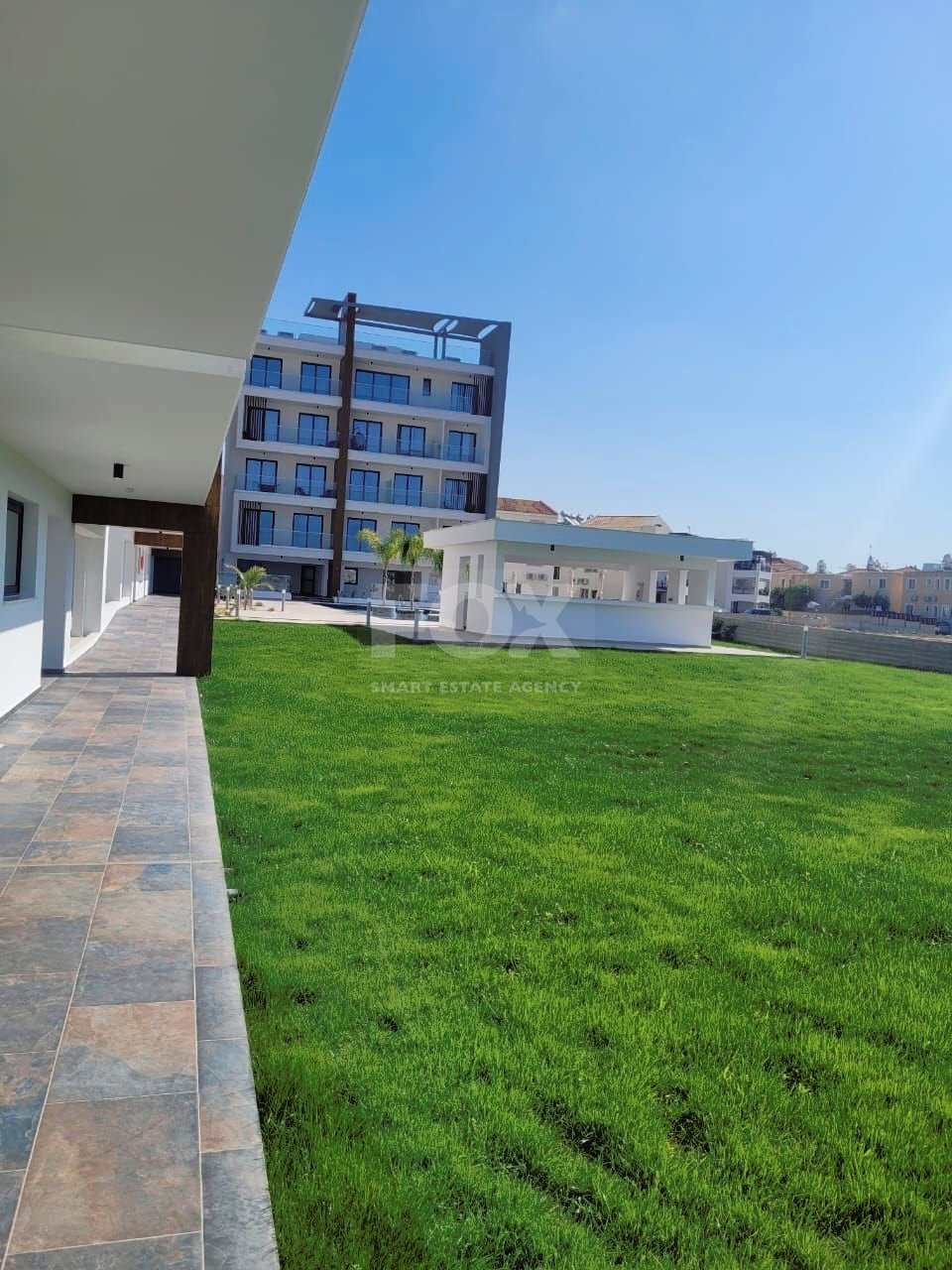 Investment oportunity - One bedroom apartment and a studio