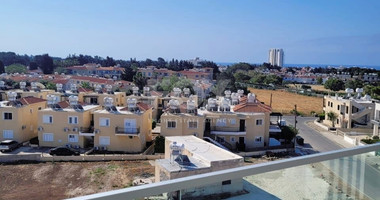 Investment oportunity - One bedroom apartment and a studio