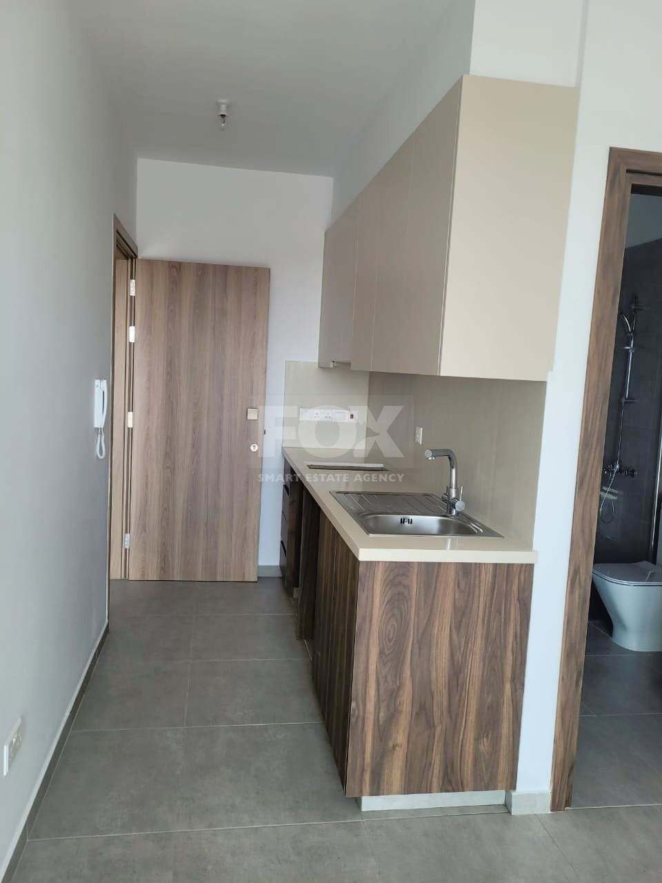 Investment oportunity - One bedroom apartment and a studio