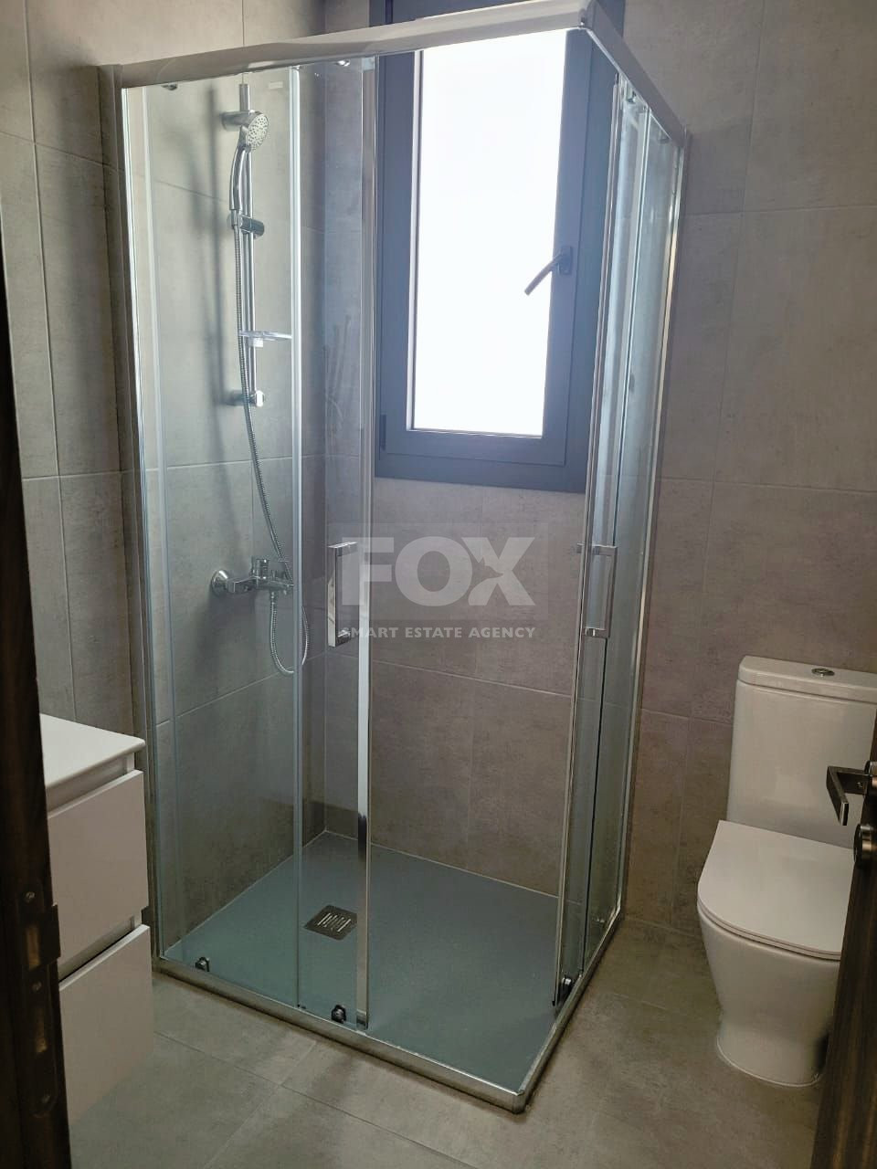 Investment oportunity - One bedroom apartment and a studio