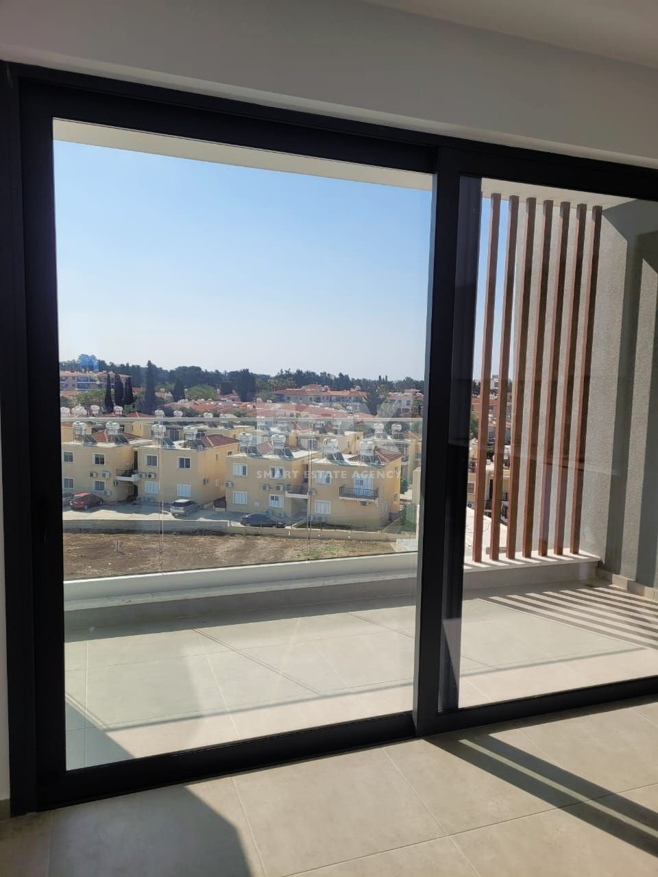 Investment oportunity - One bedroom apartment and a studio