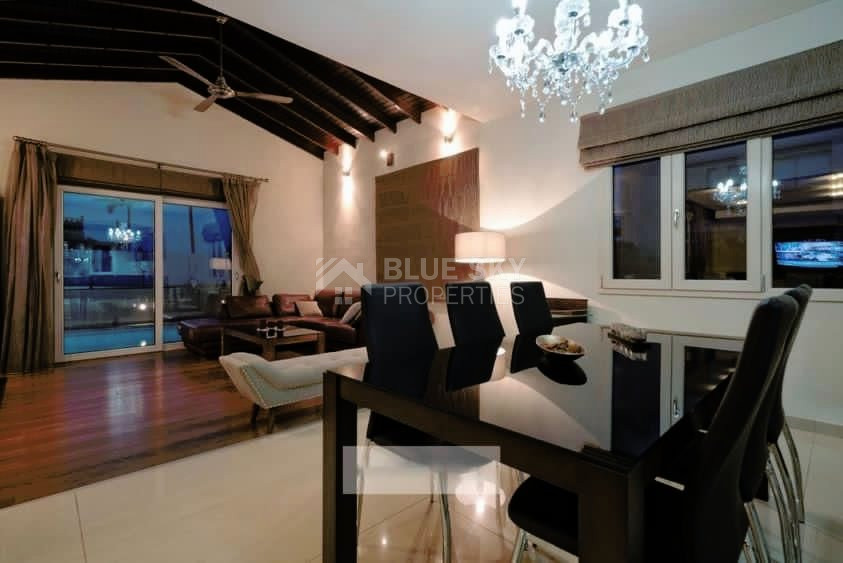 For sale : Stunning 6 bedrooms two-storey villa  in the sought-after area of Universal, Agios Theodoros, Paphos.