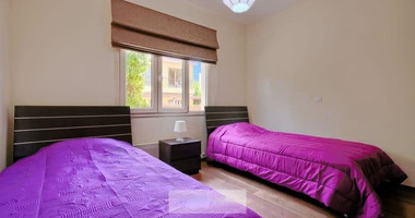 For sale : Stunning 6 bedrooms two-storey villa  in the sought-after area of Universal, Agios Theodoros, Paphos.