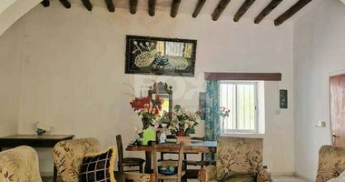 Two bedroom traditional stone house in Kathikas