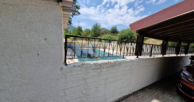 Beautiful three-bedroom house with big garden and common swimming pool in Mandria, Limassol