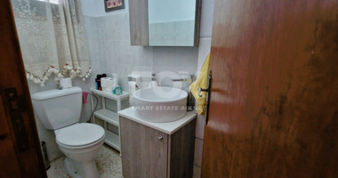 Beautiful three-bedroom house with big garden and common swimming pool in Mandria, Limassol