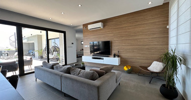 LOVELY MODERN VILLA IN PRIME LOCATION READY TO MOVE IN WITH READY TITLE DEED.