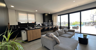 LOVELY MODERN VILLA IN PRIME LOCATION READY TO MOVE IN WITH READY TITLE DEED.