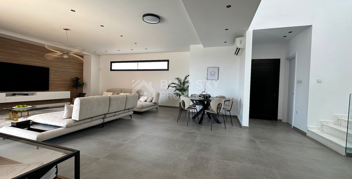 LOVELY MODERN VILLA IN PRIME LOCATION READY TO MOVE IN WITH READY TITLE DEED.