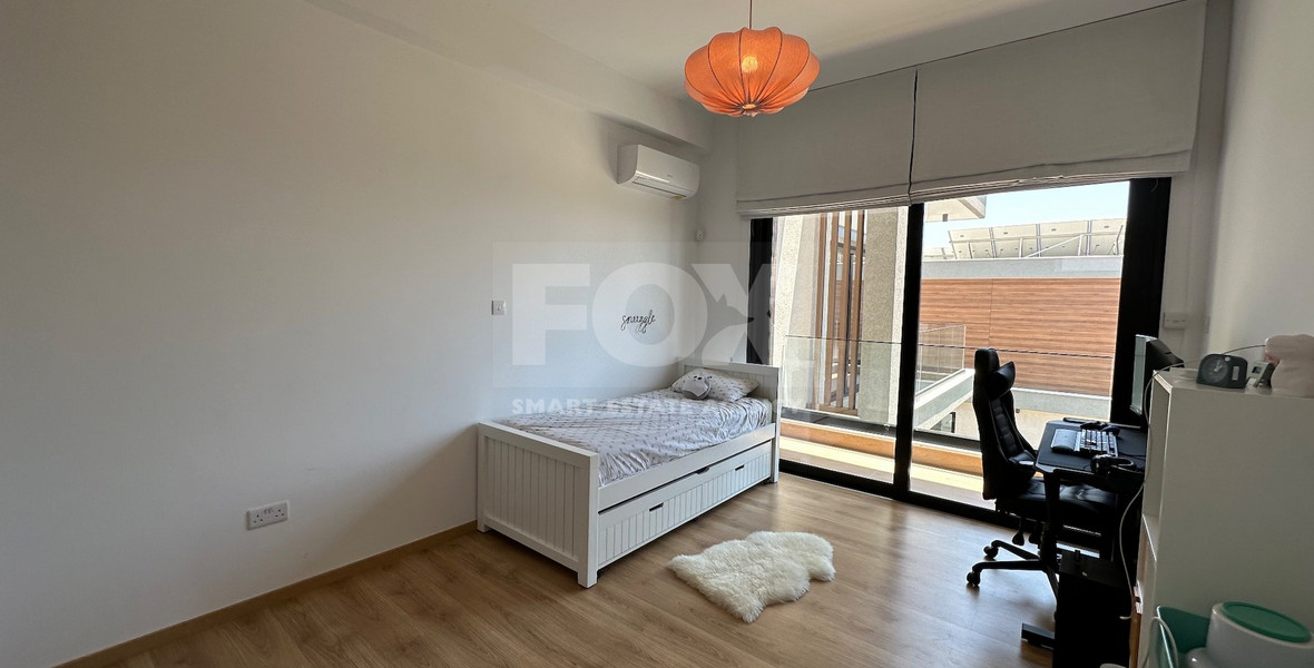 LOVELY MODERN VILLA IN PRIME LOCATION READY TO MOVE IN WITH READY TITLE DEED.
